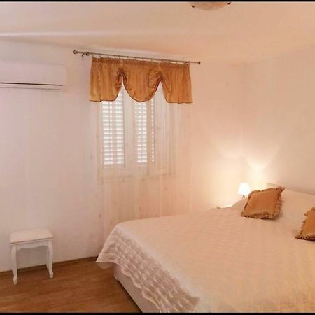 Apartman Perina Trogir Eksteriør bilde
