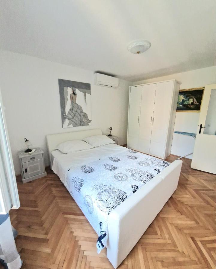 Apartman Perina Trogir Eksteriør bilde