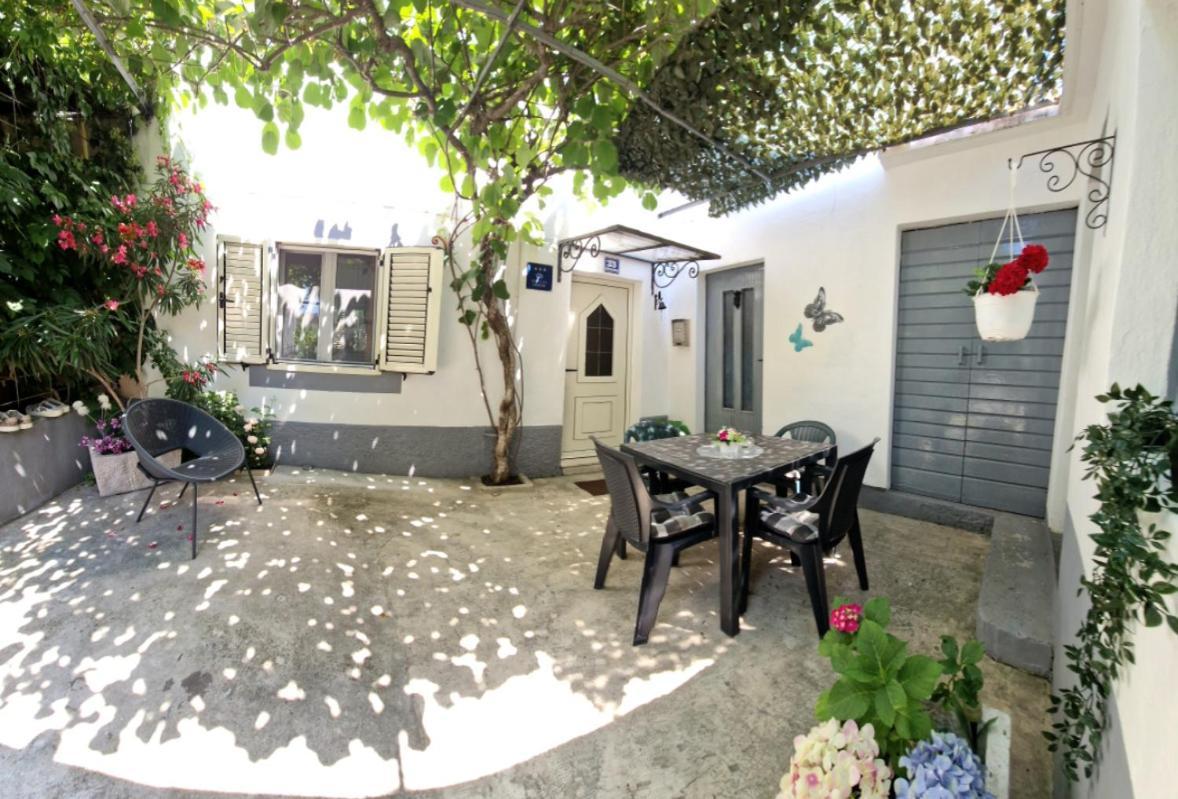 Apartman Perina Trogir Eksteriør bilde