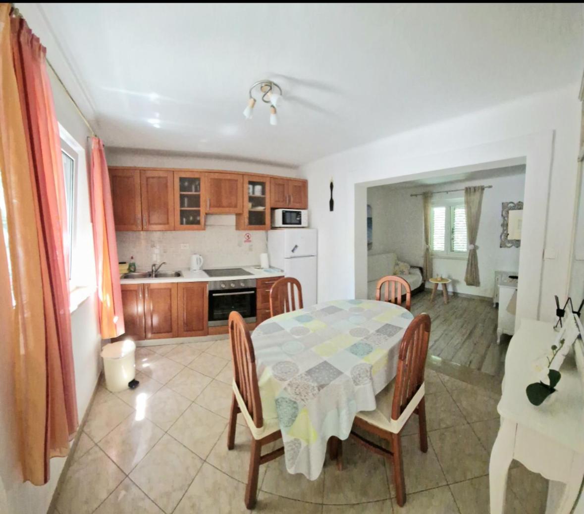 Apartman Perina Trogir Eksteriør bilde